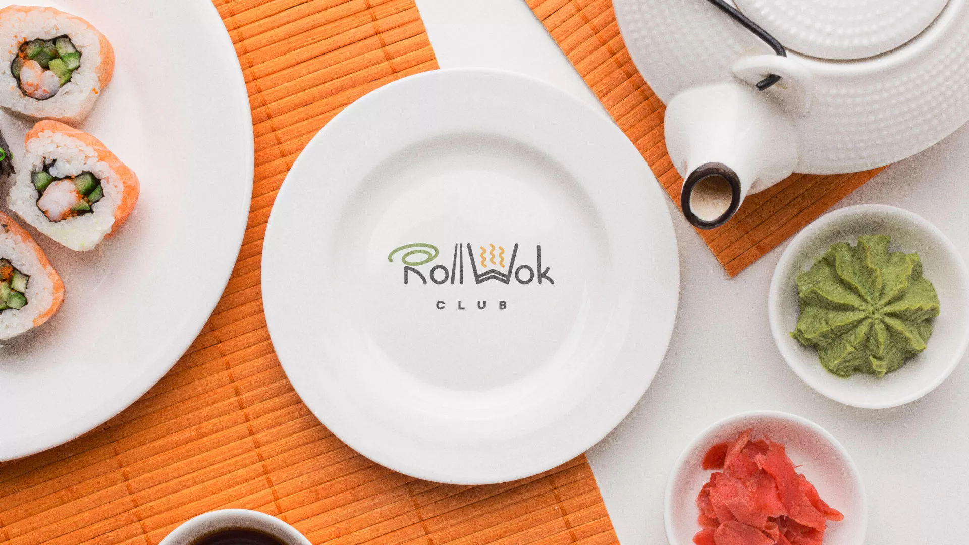 Разработка логотипа и фирменного стиля в Норильске для суши-бара «Roll Wok Club» Разработка логотипа и фирменного стиля в Норильске для суши-бара «Roll Wok Club»